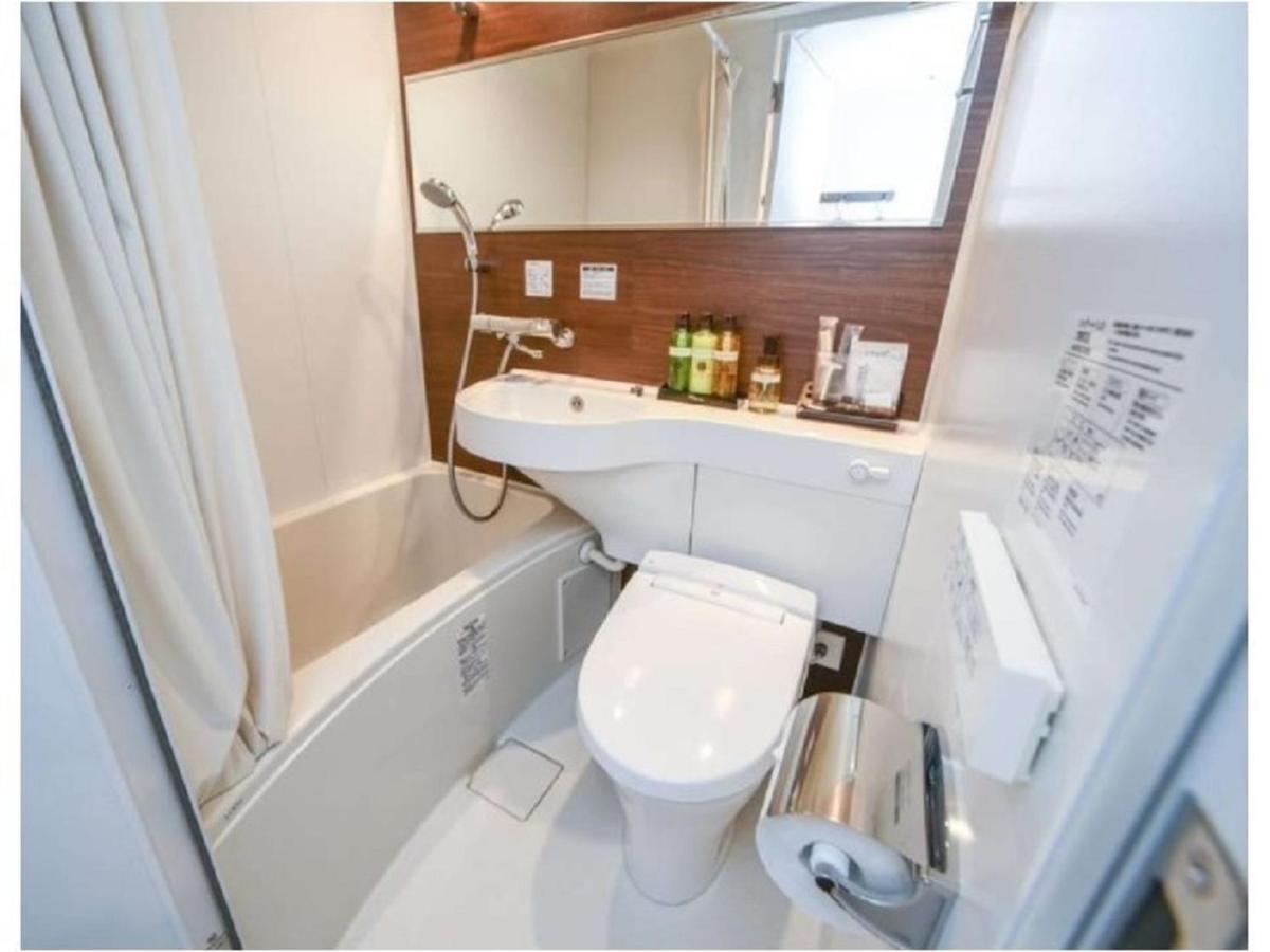 Hotel Livemax Shinsaibashi East Osaka Buitenkant foto